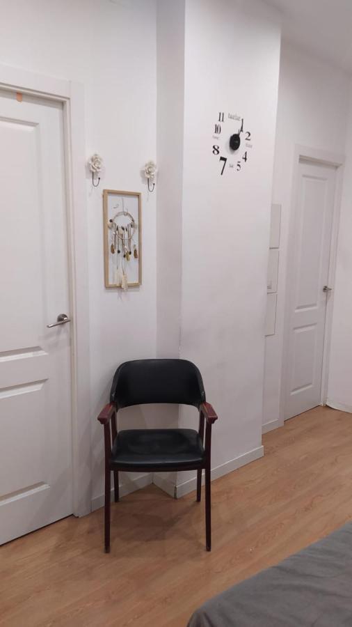 Apartamento 2 Dormitorios Cerca De Manuel Becerra Madrid Exteriér fotografie