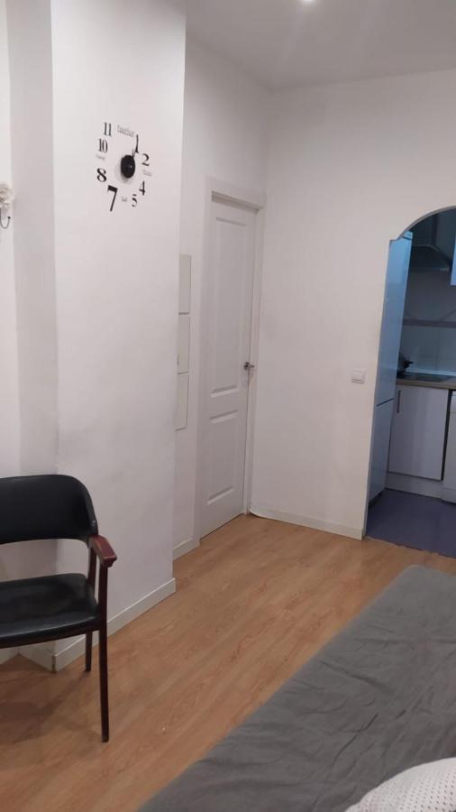 Apartamento 2 Dormitorios Cerca De Manuel Becerra Madrid Exteriér fotografie